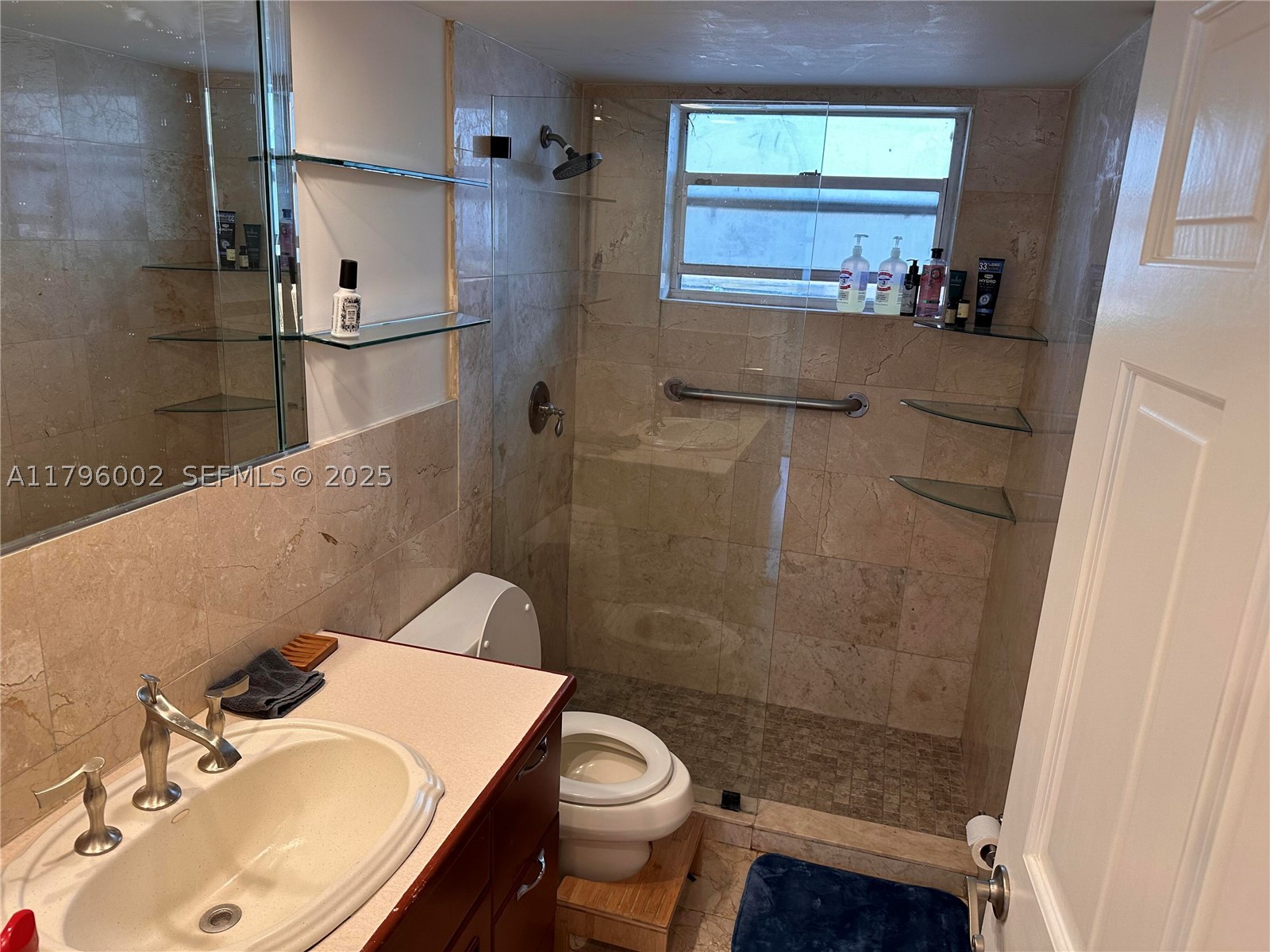 1605 Pennsylvania Ave 303 Property Photo 15