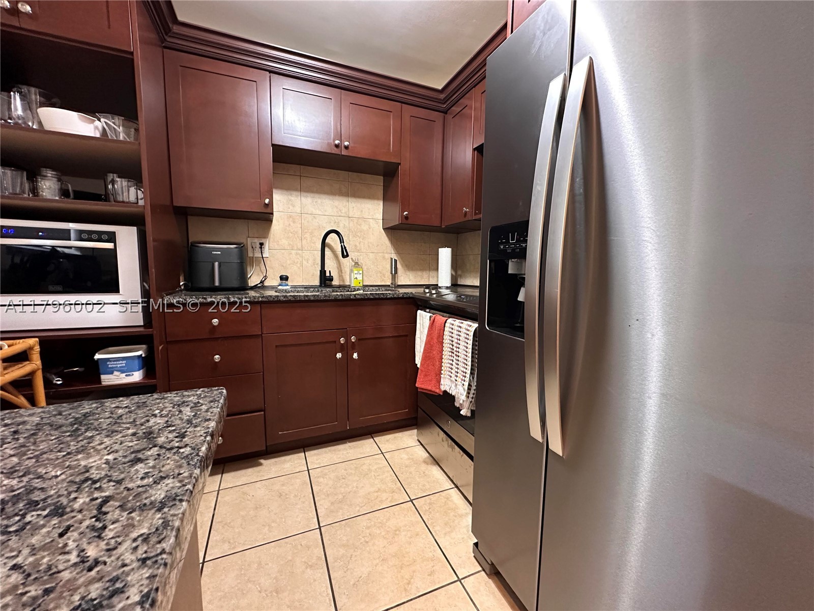 1605 Pennsylvania Ave 303 Property Photo 21