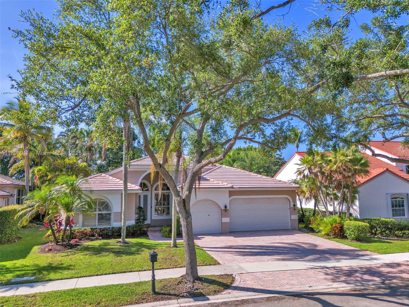 2623 Oakbrook Dr Property Photo