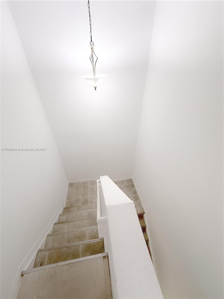 981 Sw 6th Ct Property Photo 17