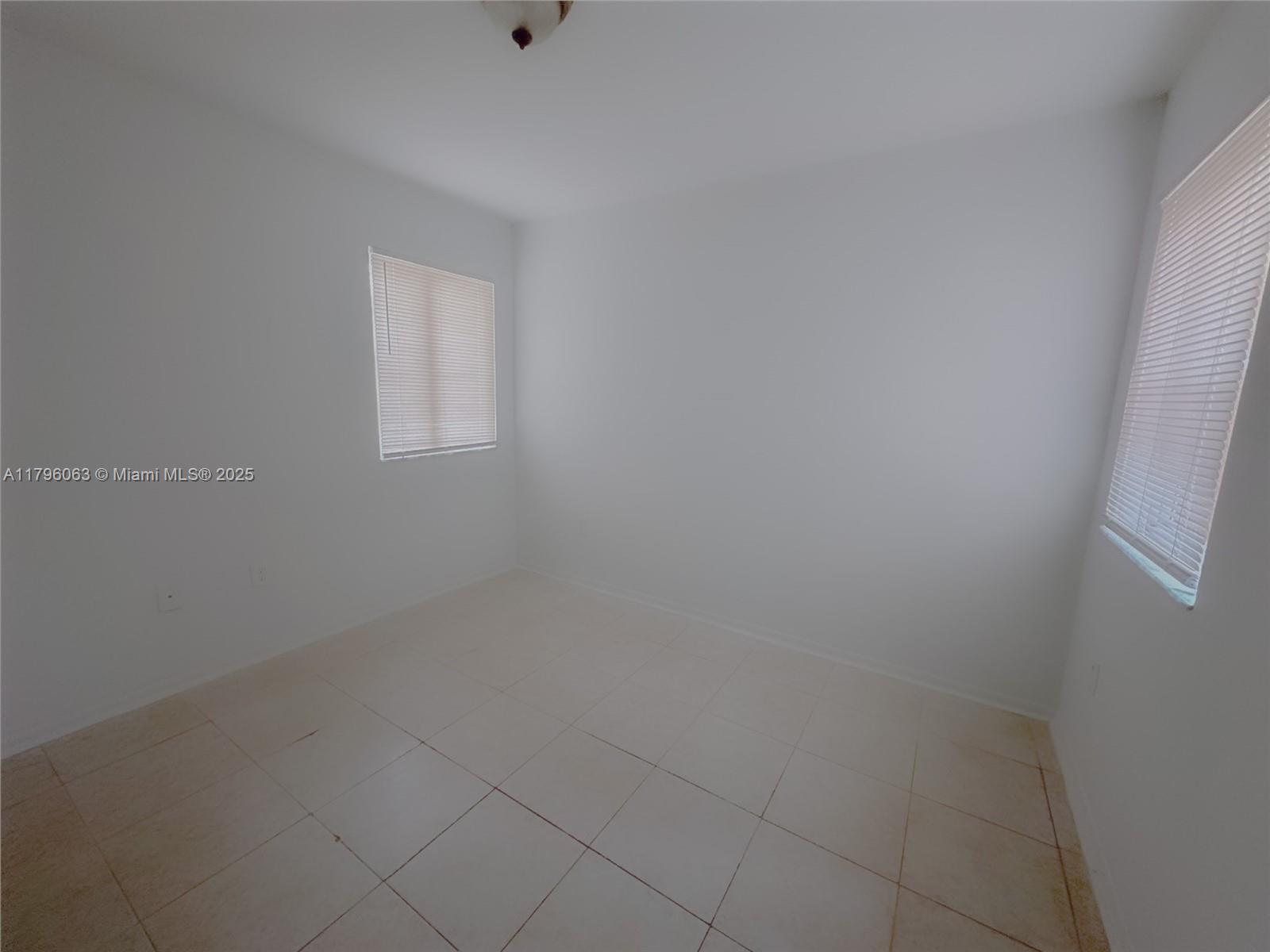 981 Sw 6th Ct Property Photo 19