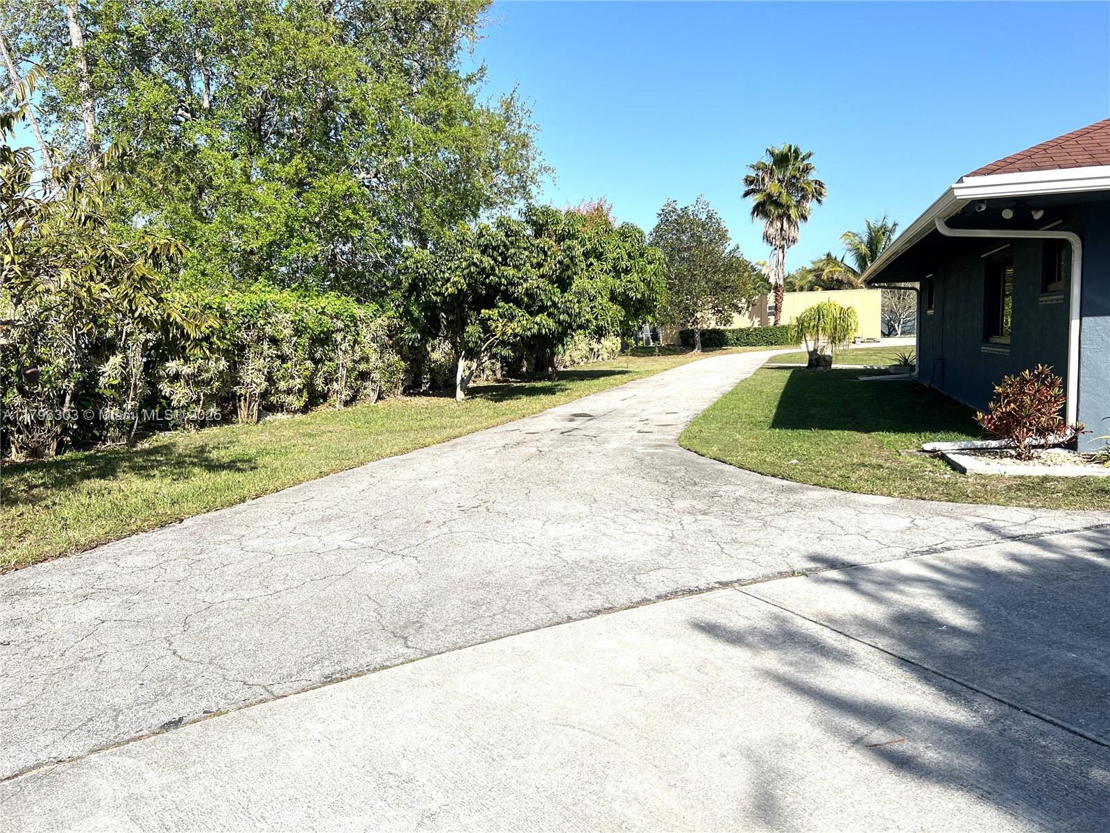 24595 Sw 124th Ave Property Photo 82