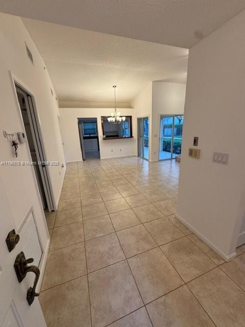 610 Se 22nd Ln Property Photo 2