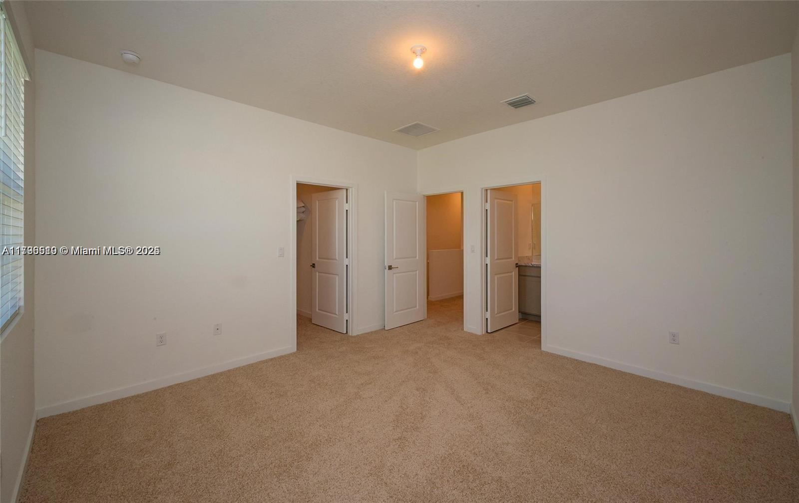 766 Sw 12th Property Photo 10