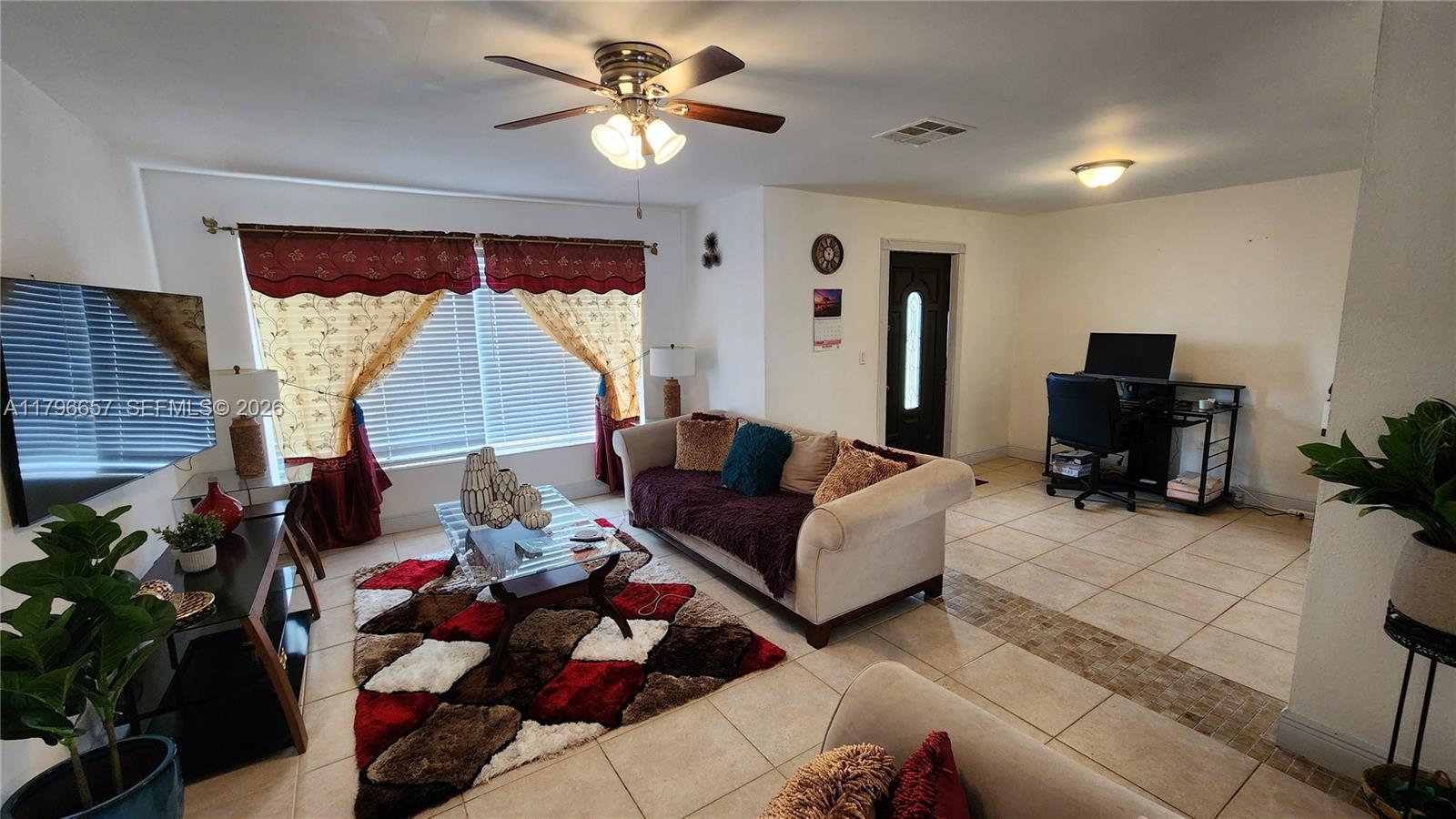 6881 Sheridan St Property Photo 6