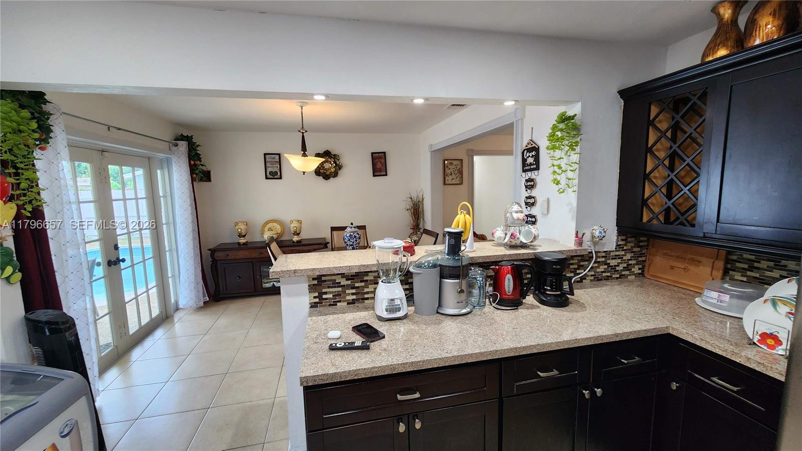 6881 Sheridan St Property Photo 13