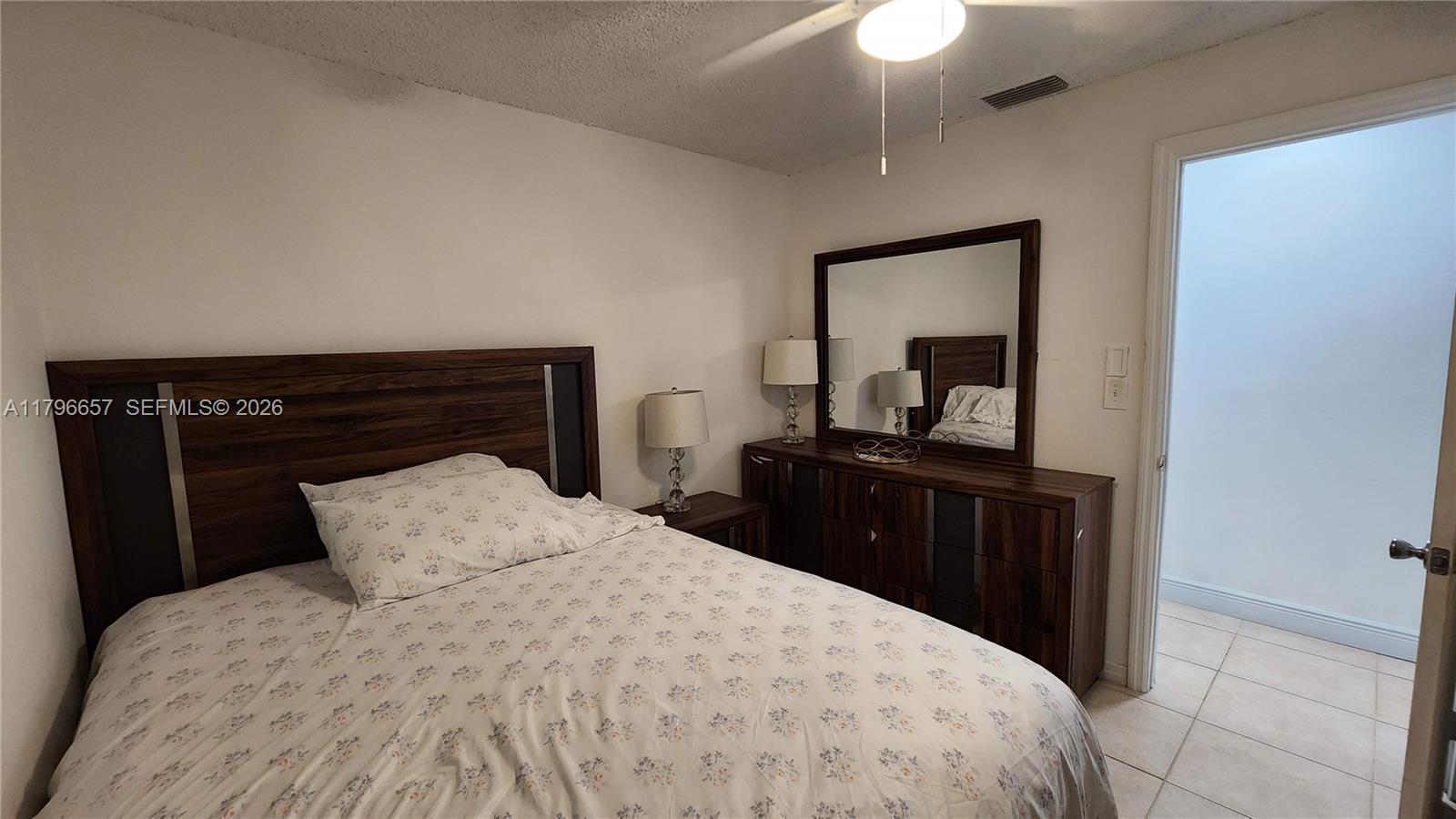 6881 Sheridan St Property Photo 18
