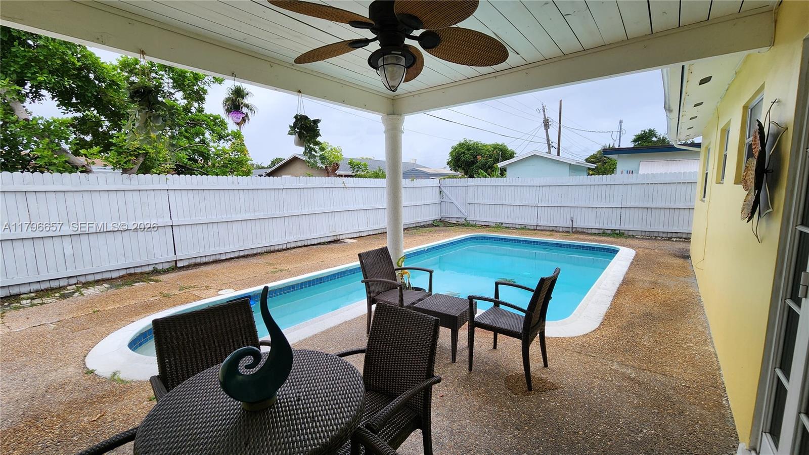6881 Sheridan St Property Photo 25