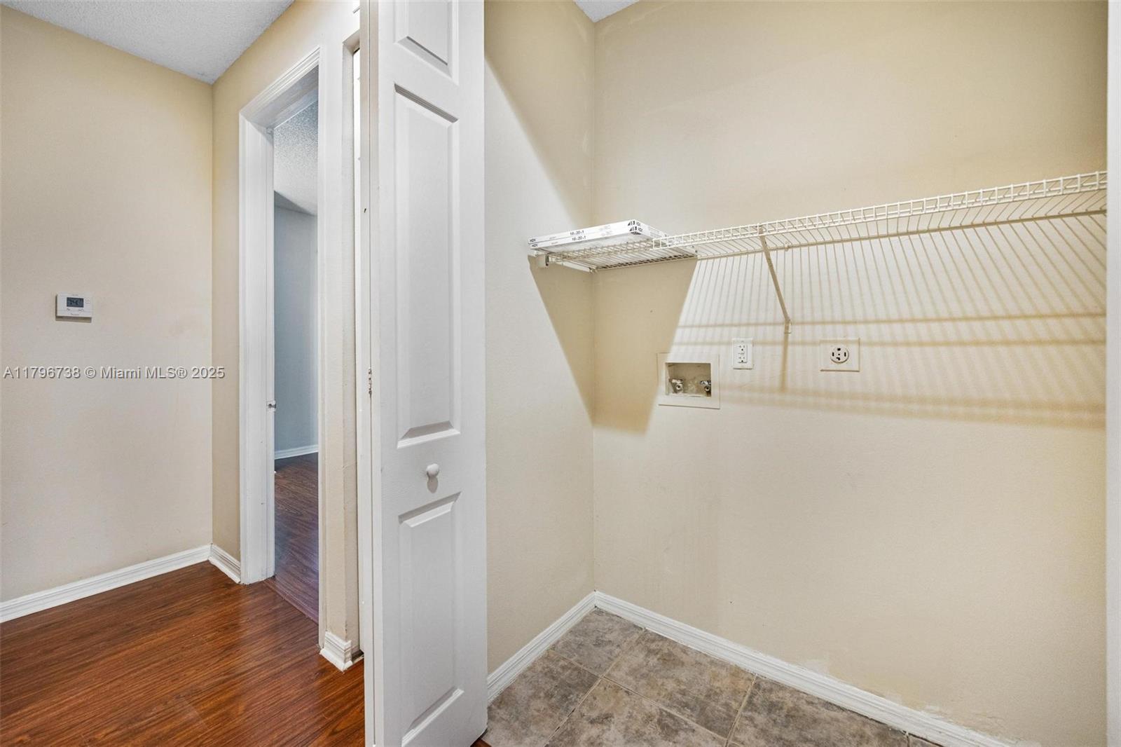 2252 Ne 42nd Cir Property Photo 20