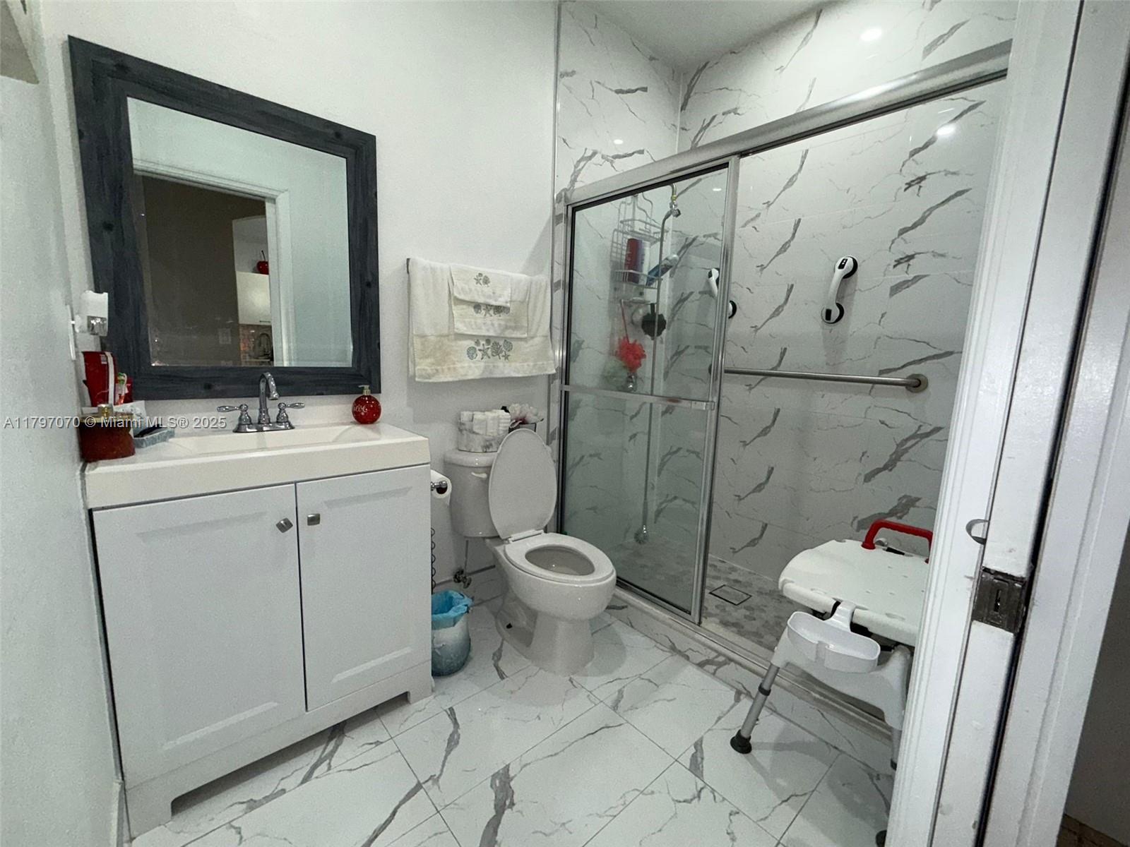 10937 Sw 244th Ter Property Photo 40