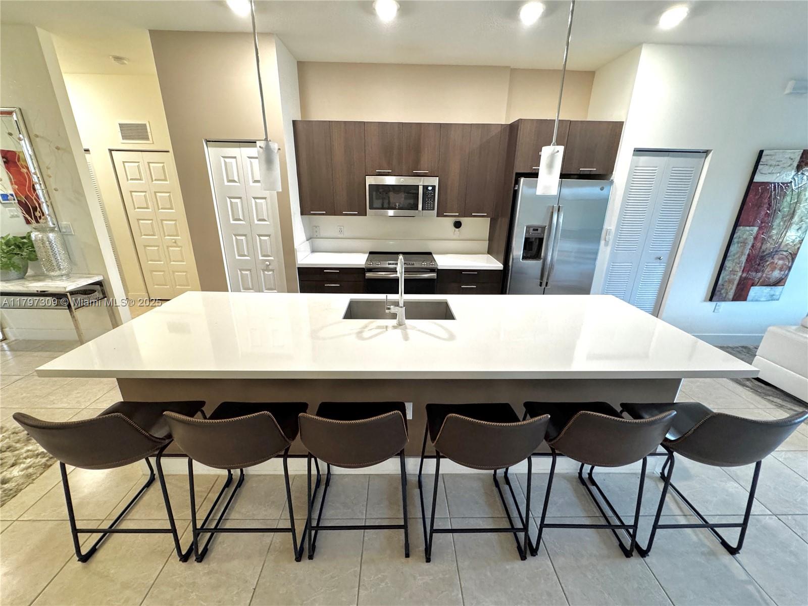 8175 Nw 104th Ave 21 Property Photo 7