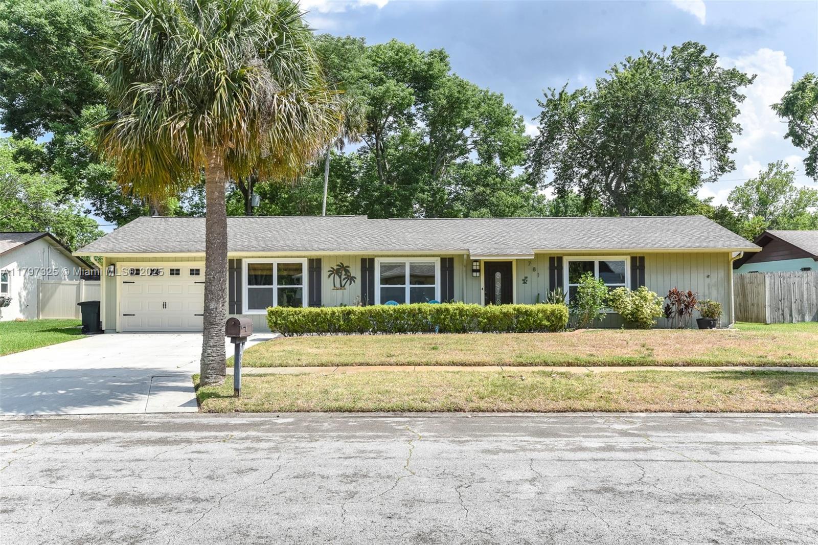 781 Little Pine Dr Property Photo