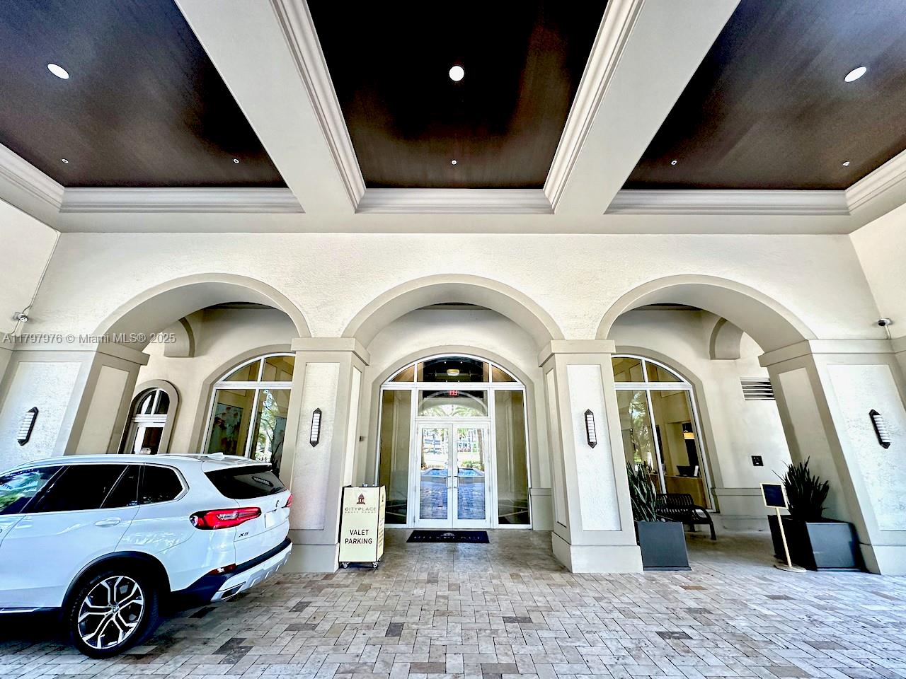 550 Okeechobee Blvd 521 Property Photo 17