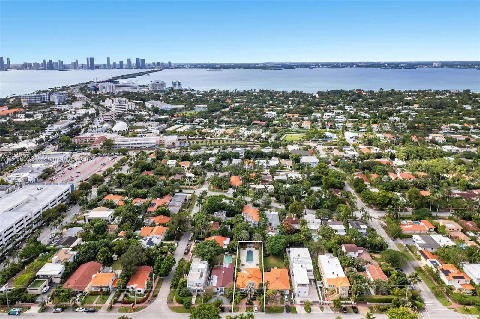 4316 Sheridan Ave Property Photo 5