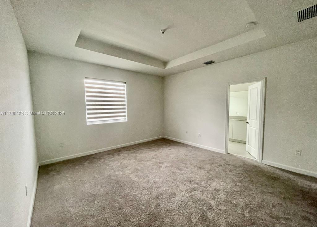 2607 Se 11th St Property Photo 15