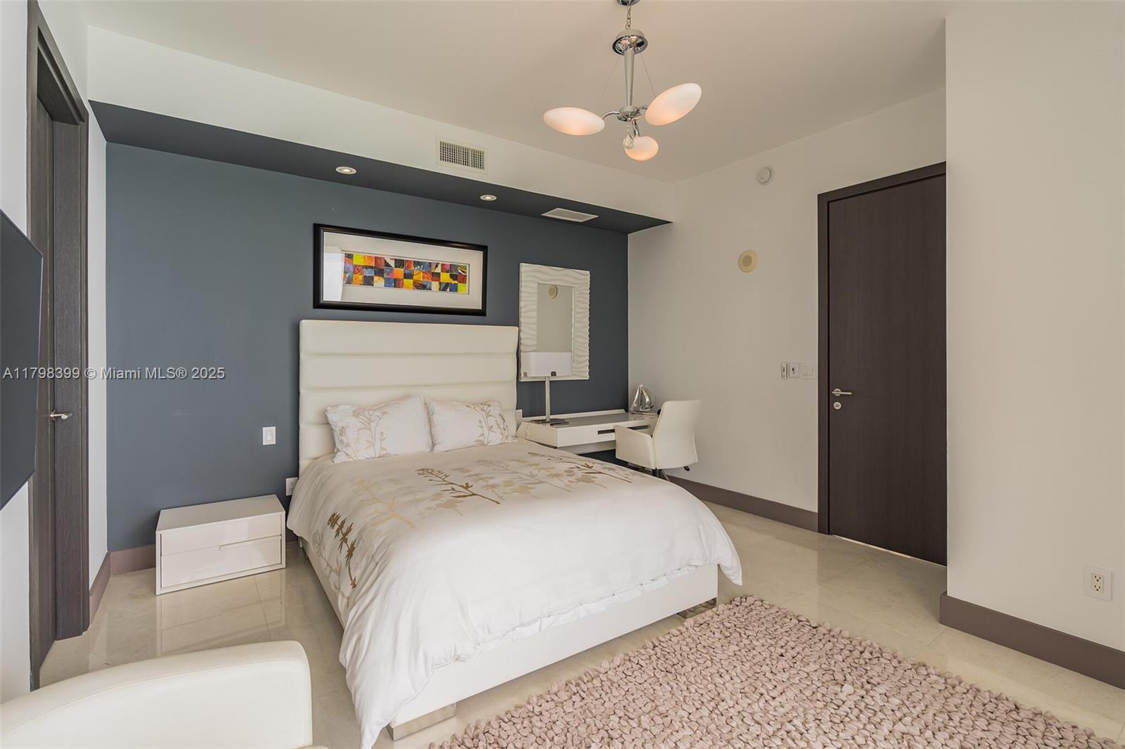 9703 Collins Ave 2100 Property Photo 21