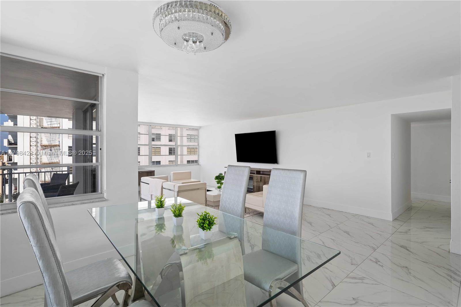 18051 Biscayne Blvd 1904-1 Property Photo 5