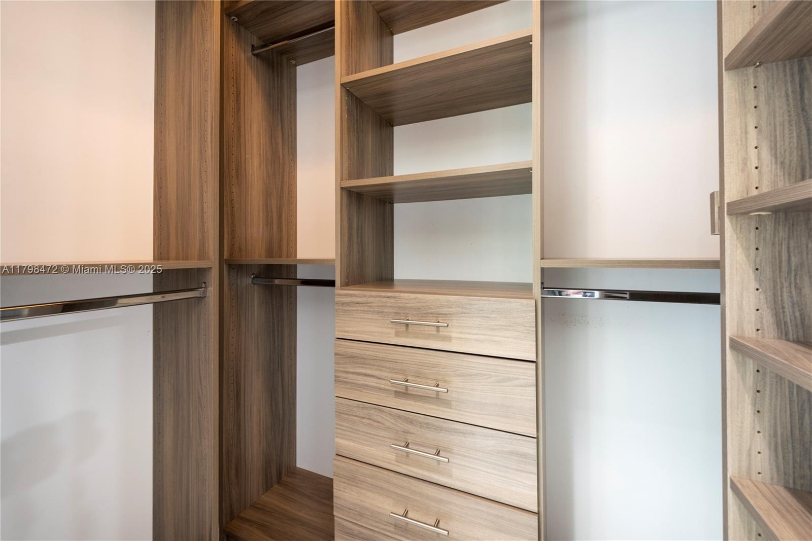 8513 Nw 41st St Property Photo 19