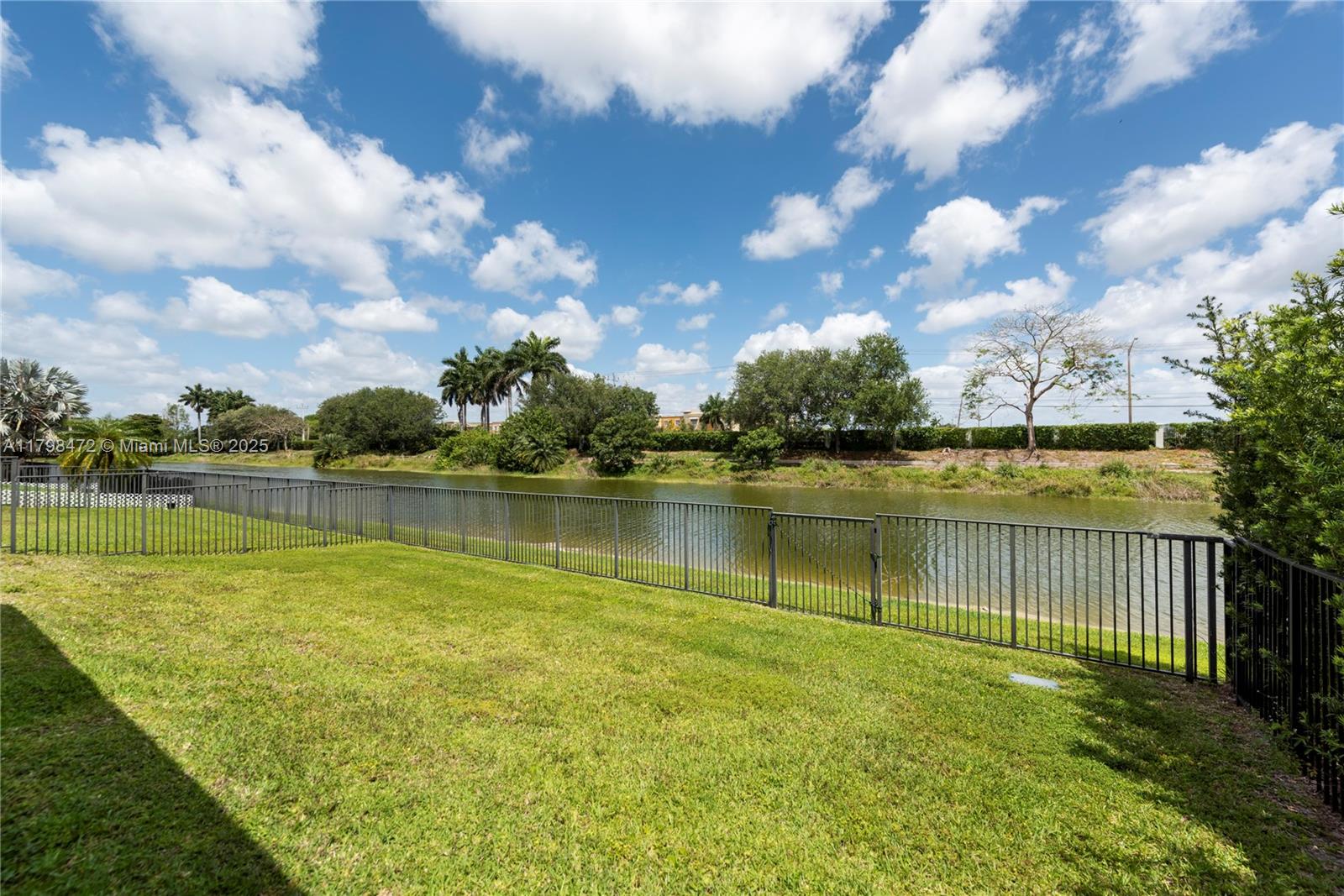 8513 Nw 41st St Property Photo 30