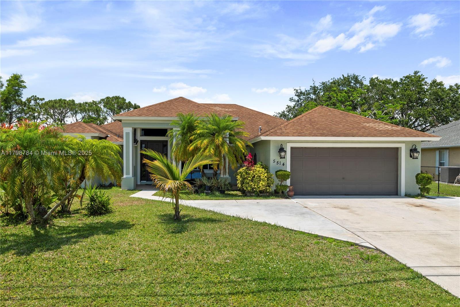 5514 Nw West Lundy Cir Property Photo 1