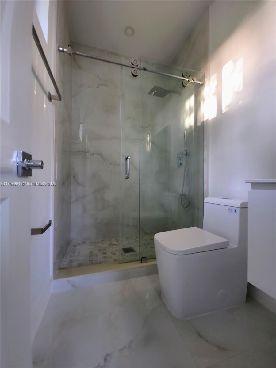 1313 Nw 6th Ave Property Photo 9