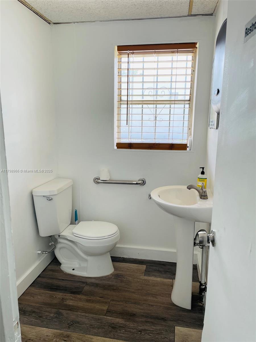 5930 Thomas St Property Photo 13