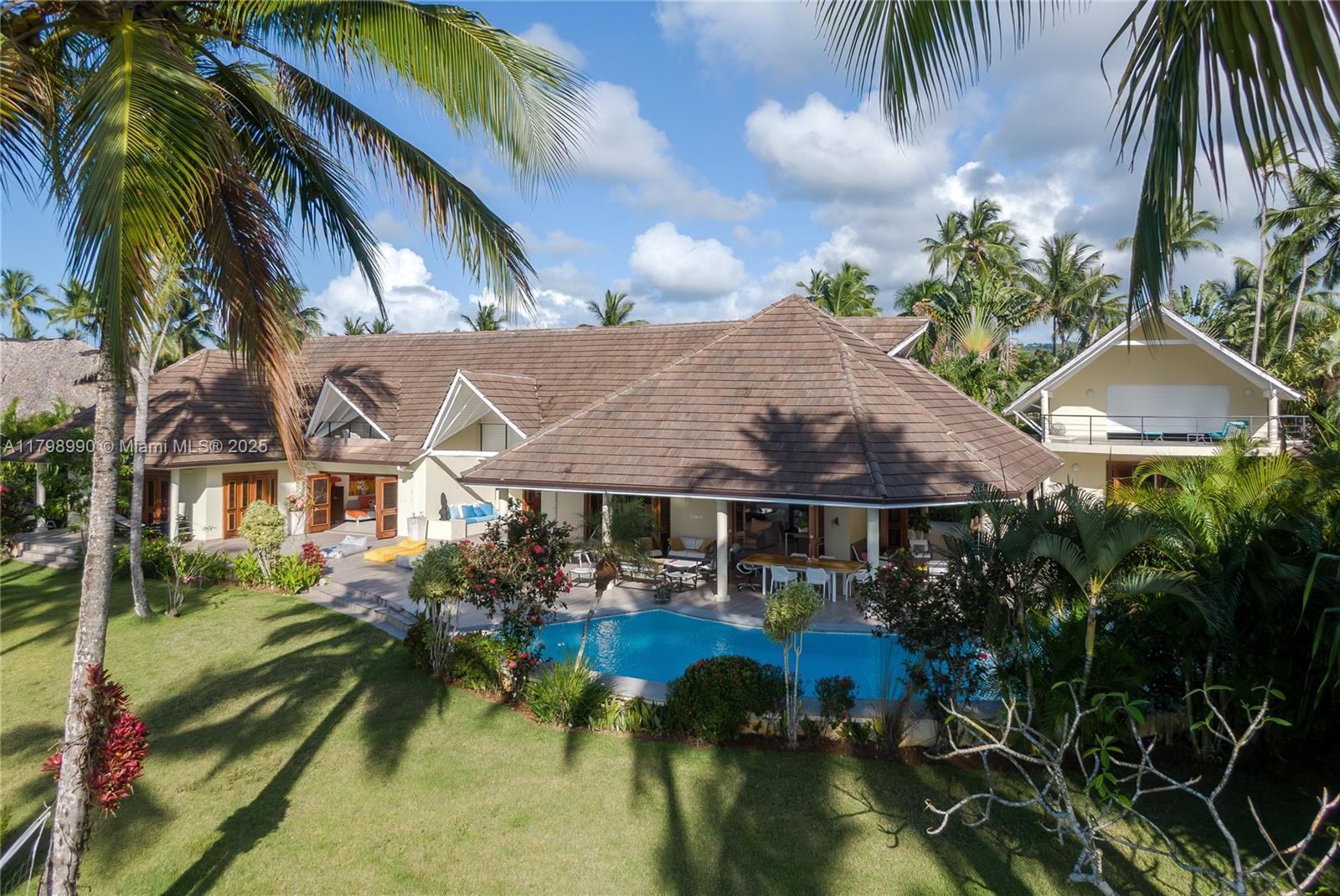 1 Boulevard Del Atlántico Property Photo 1