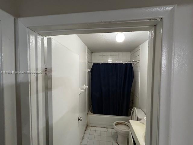 1207 Ne 1st Ave Property Photo 7