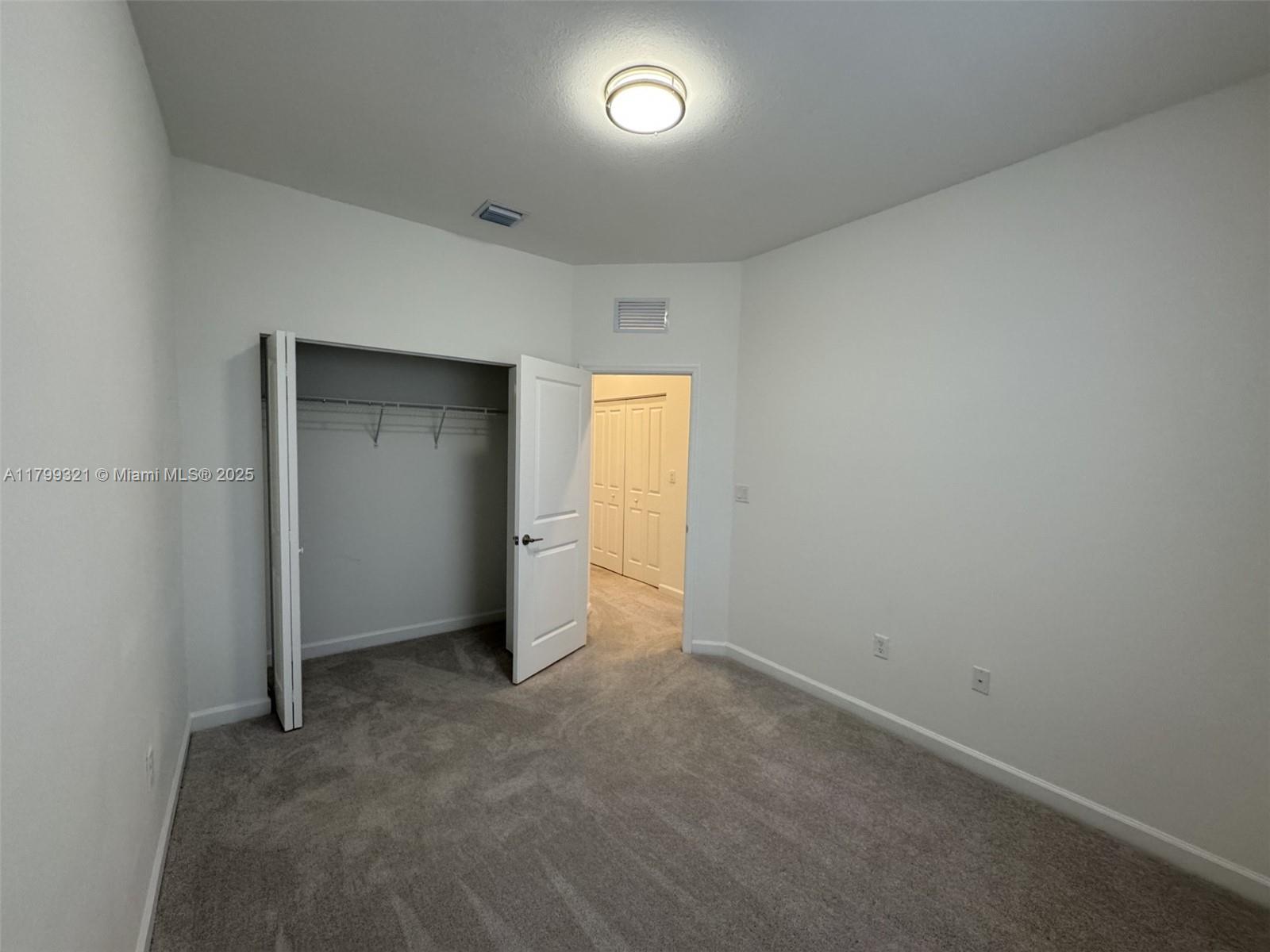 11919 Sw 247th Ter . Property Photo 17