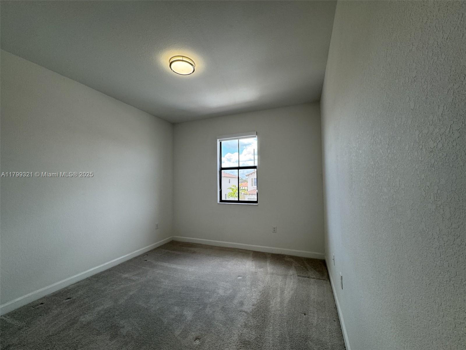 11919 Sw 247th Ter . Property Photo 18