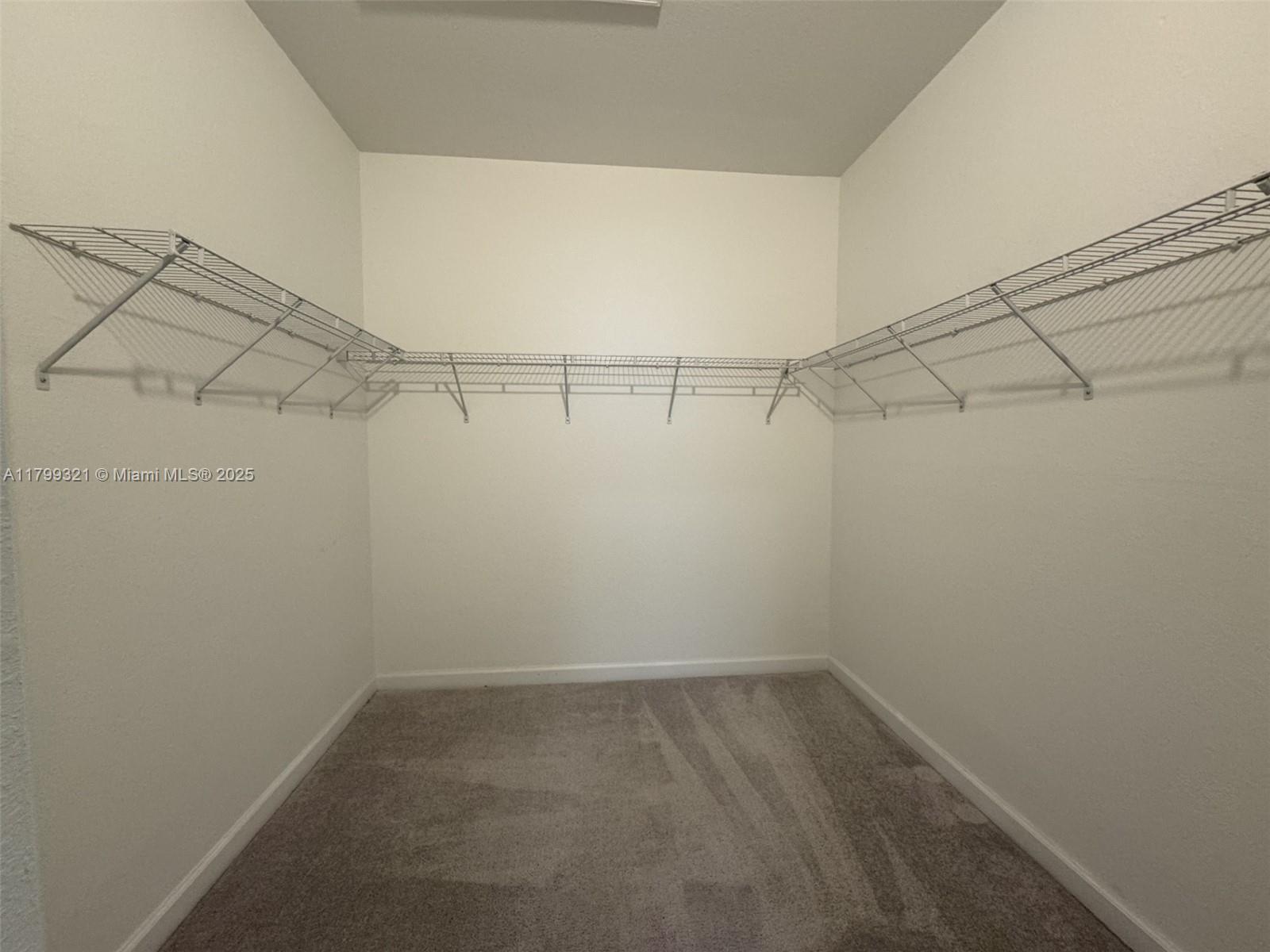 11919 Sw 247th Ter . Property Photo 24