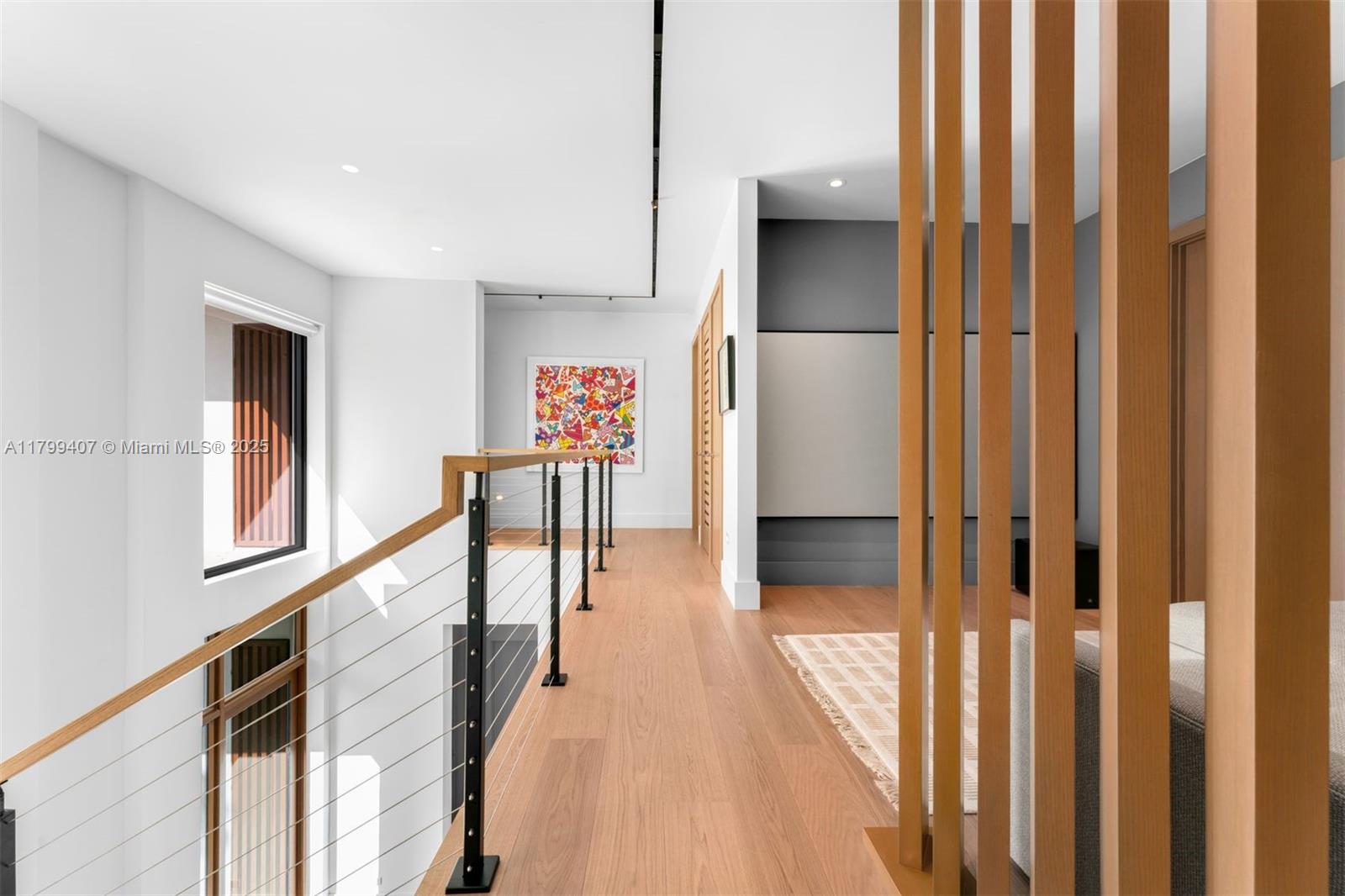 2323 Sw 2nd Ave Property Photo 8