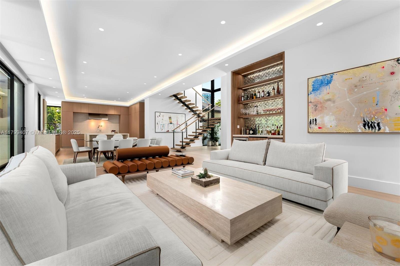 2323 Sw 2nd Ave Property Photo 32