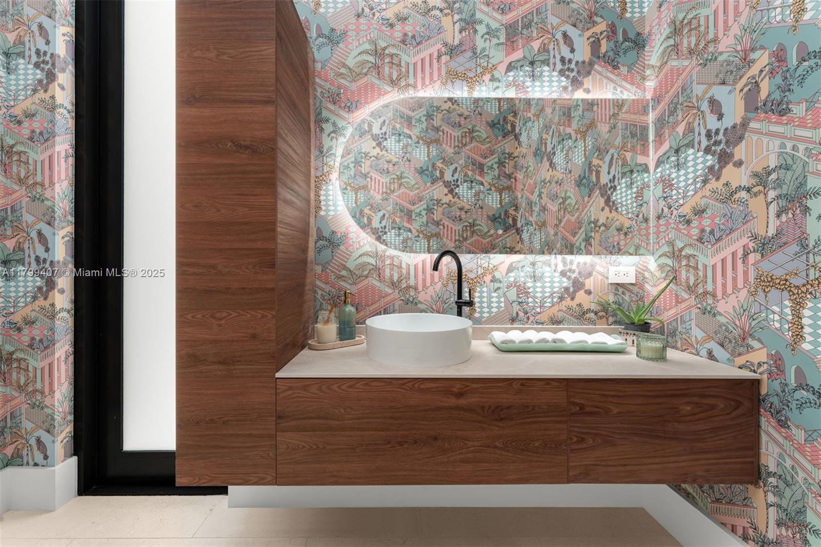 2323 Sw 2nd Ave Property Photo 37