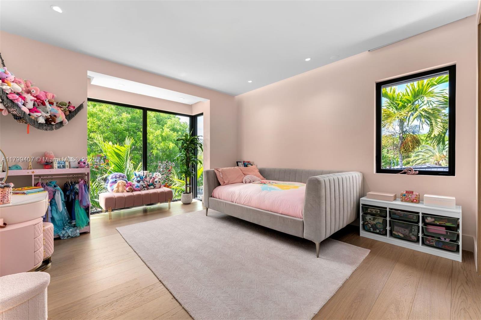 2323 Sw 2nd Ave Property Photo 42