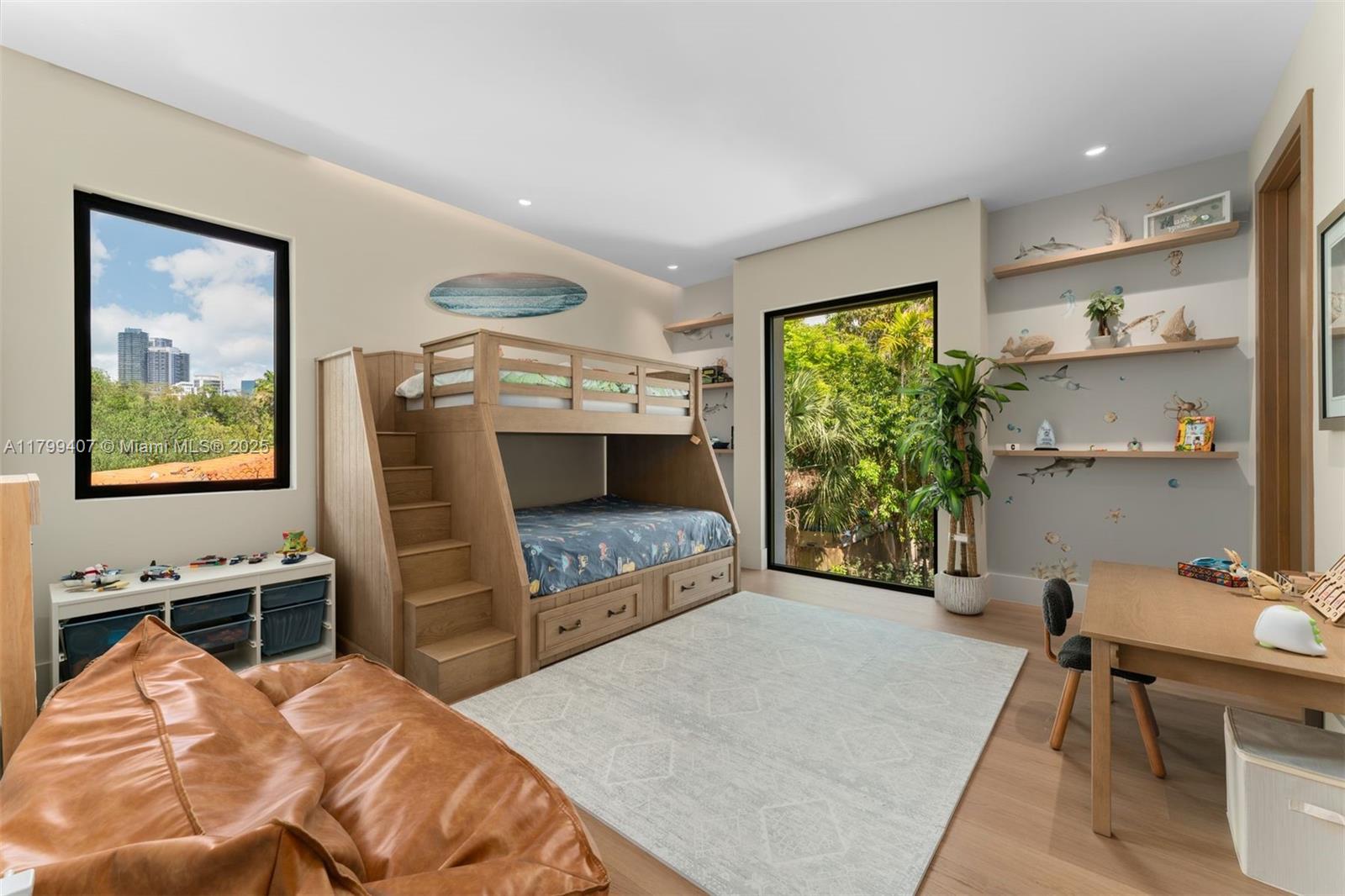 2323 Sw 2nd Ave Property Photo 45