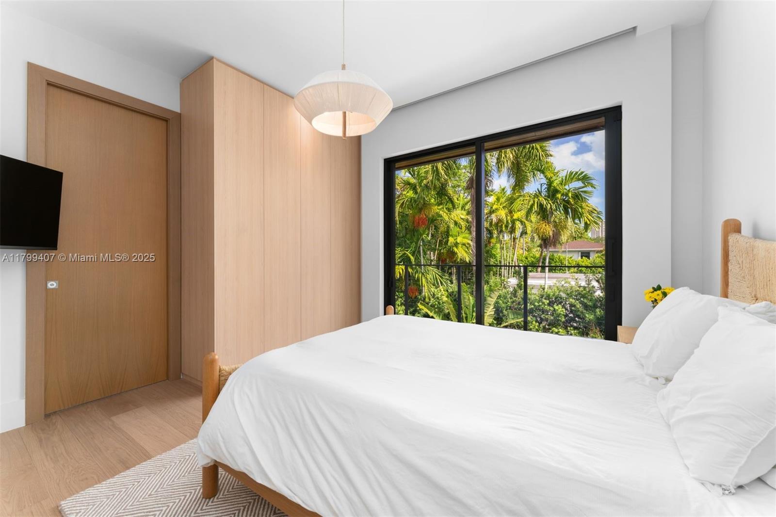 2323 Sw 2nd Ave Property Photo 48