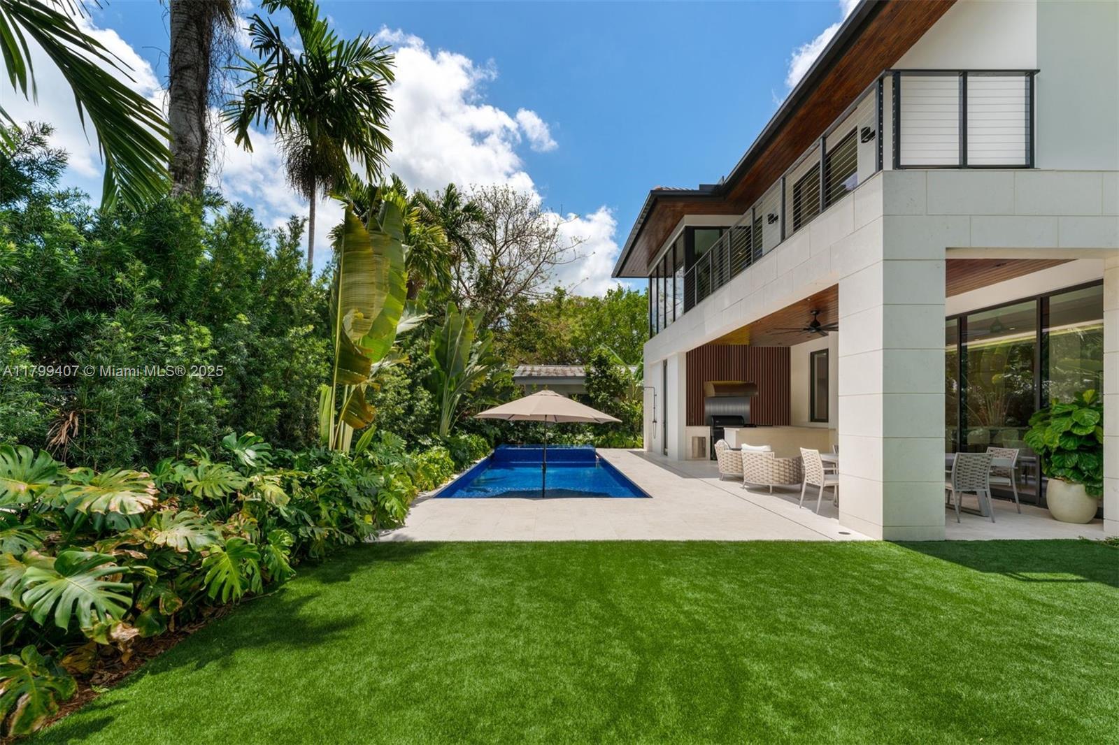 2323 Sw 2nd Ave Property Photo 57