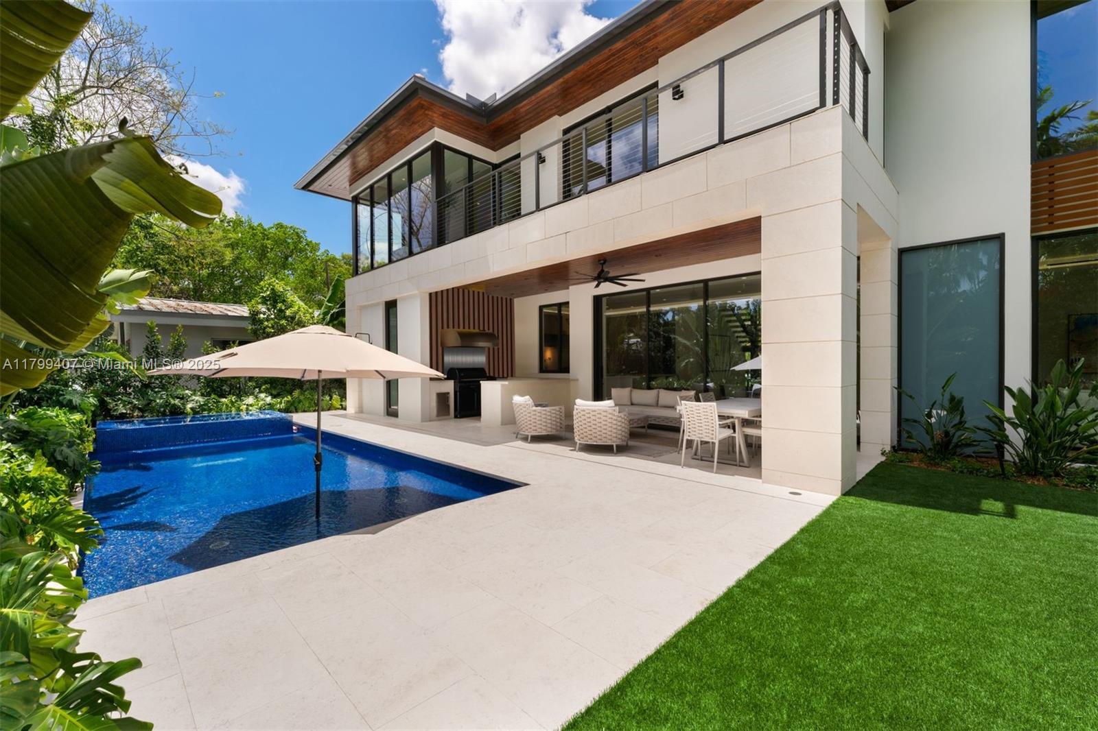 2323 Sw 2nd Ave Property Photo 58