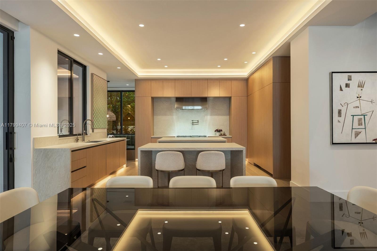 2323 Sw 2nd Ave Property Photo 68