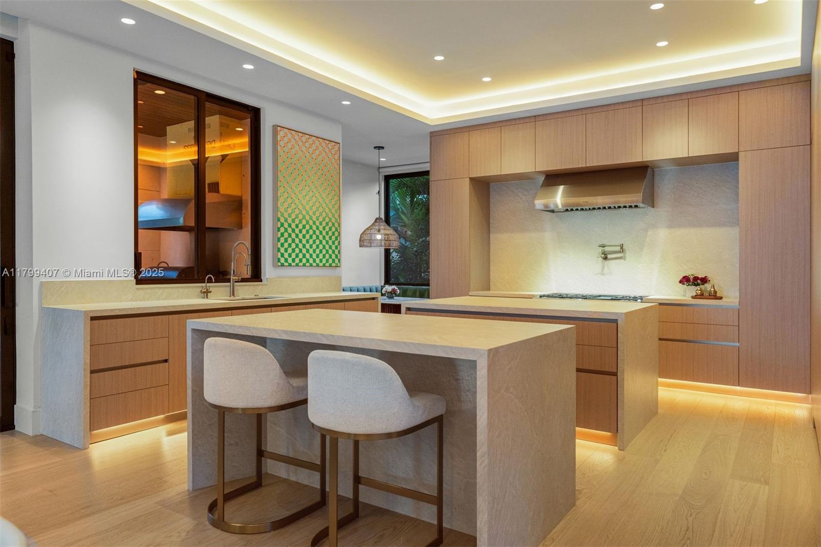 2323 Sw 2nd Ave Property Photo 77