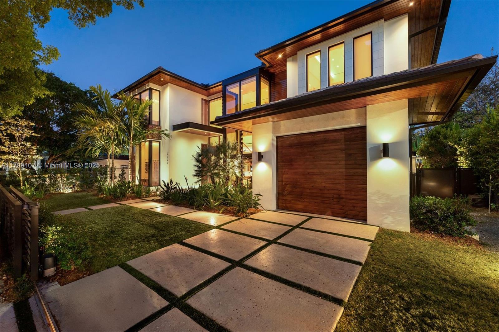 2323 Sw 2nd Ave Property Photo 83