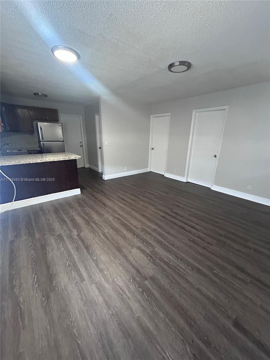 2333 Hayes St Property Photo 1