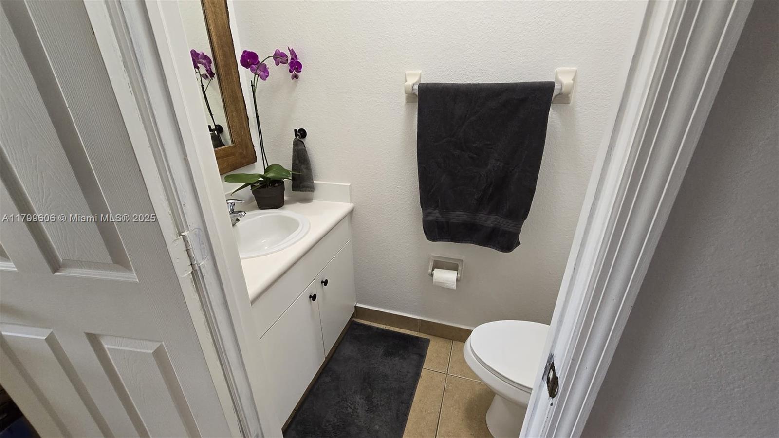 10846 Sw 240th Ln Property Photo 3