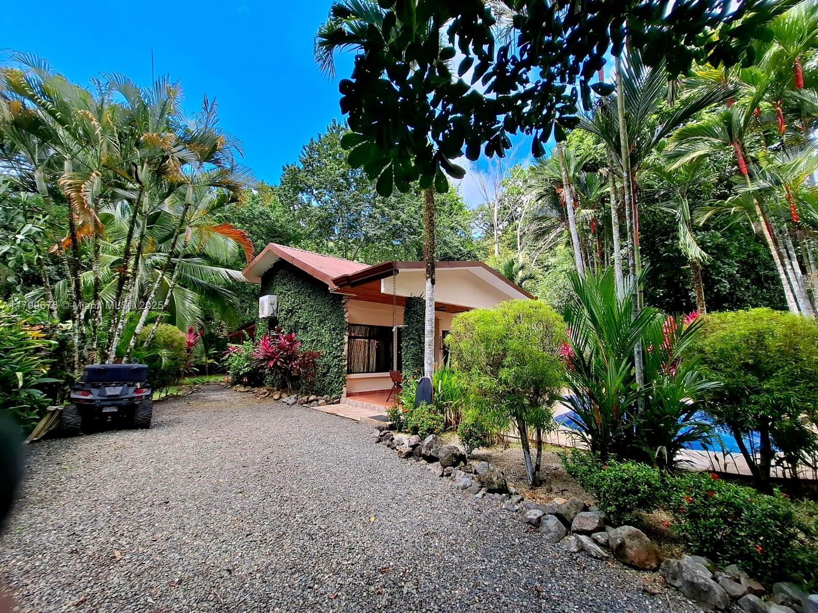0 Costa Rica/Central Pacific Coast