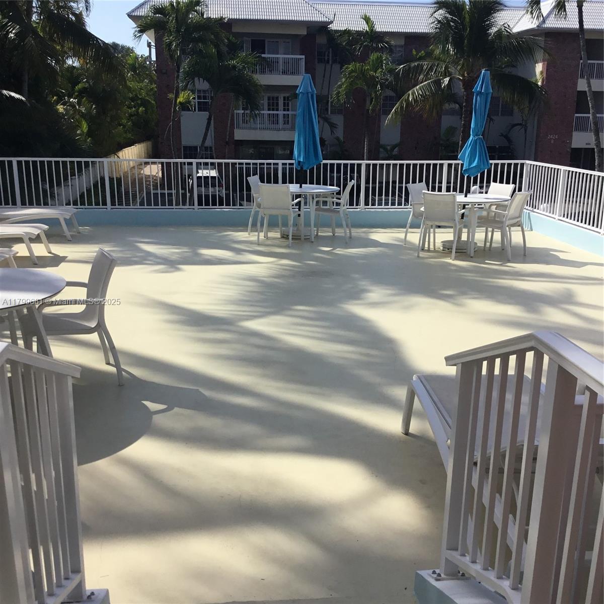 2424 Se 17th Cswy 311b Property Photo 14