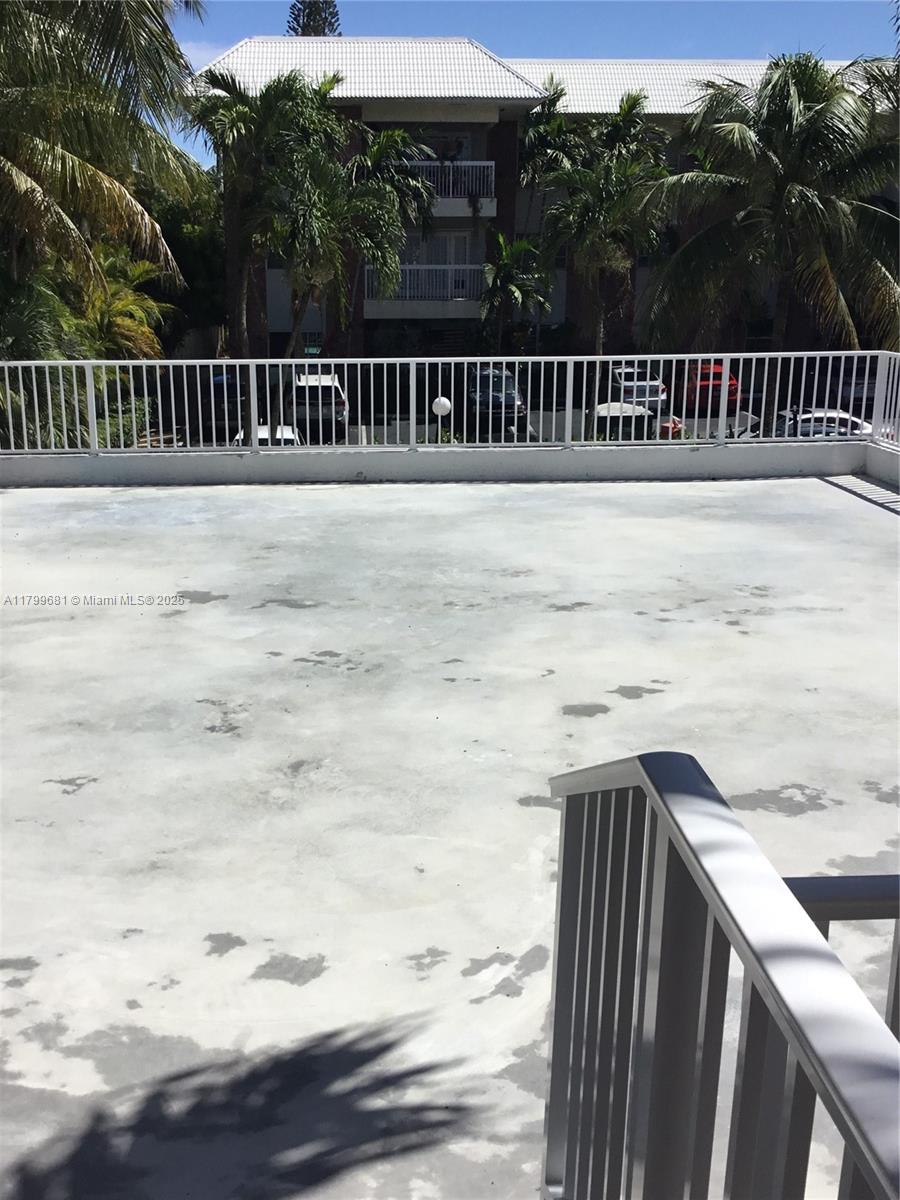 2424 Se 17th Cswy 311b Property Photo 19