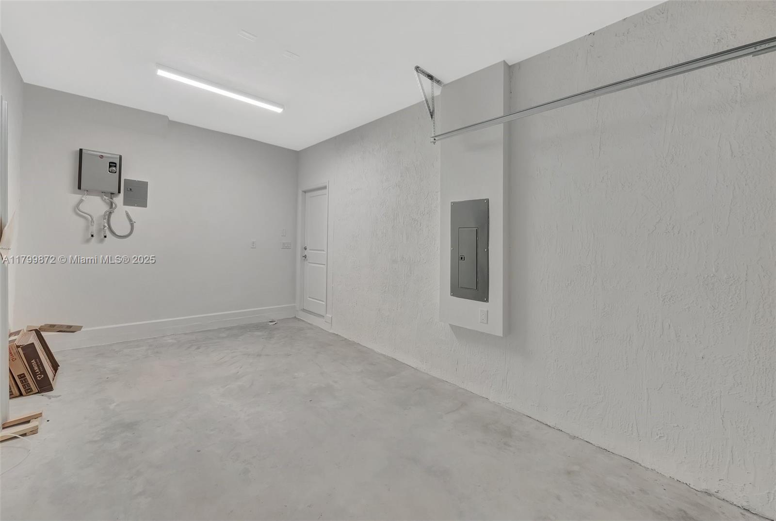 2412 Se 29 Str 2412 Property Photo 15