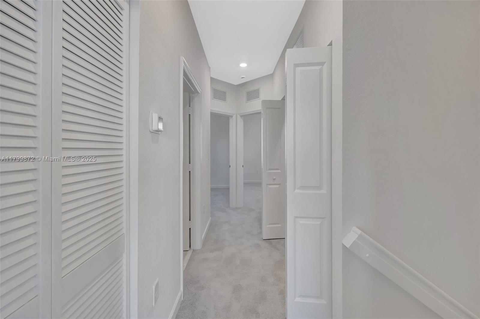 2412 Se 29 Str 2412 Property Photo 21