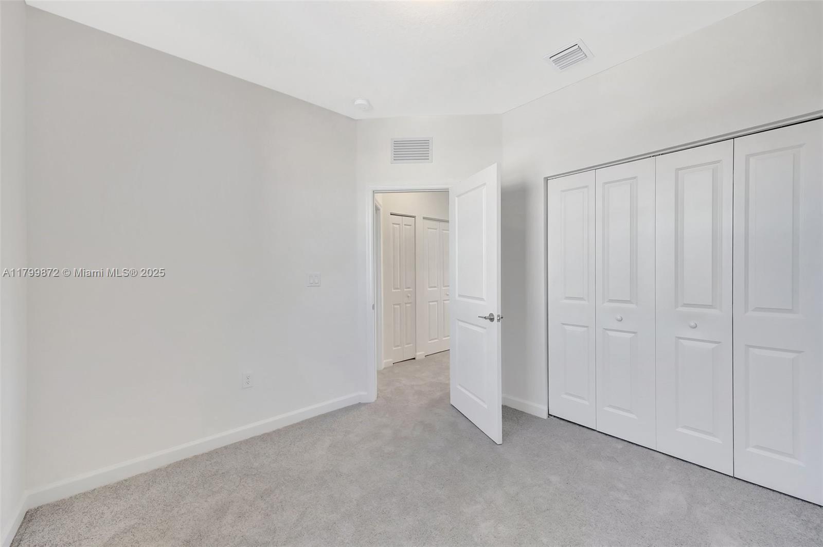 2412 Se 29 Str 2412 Property Photo 29